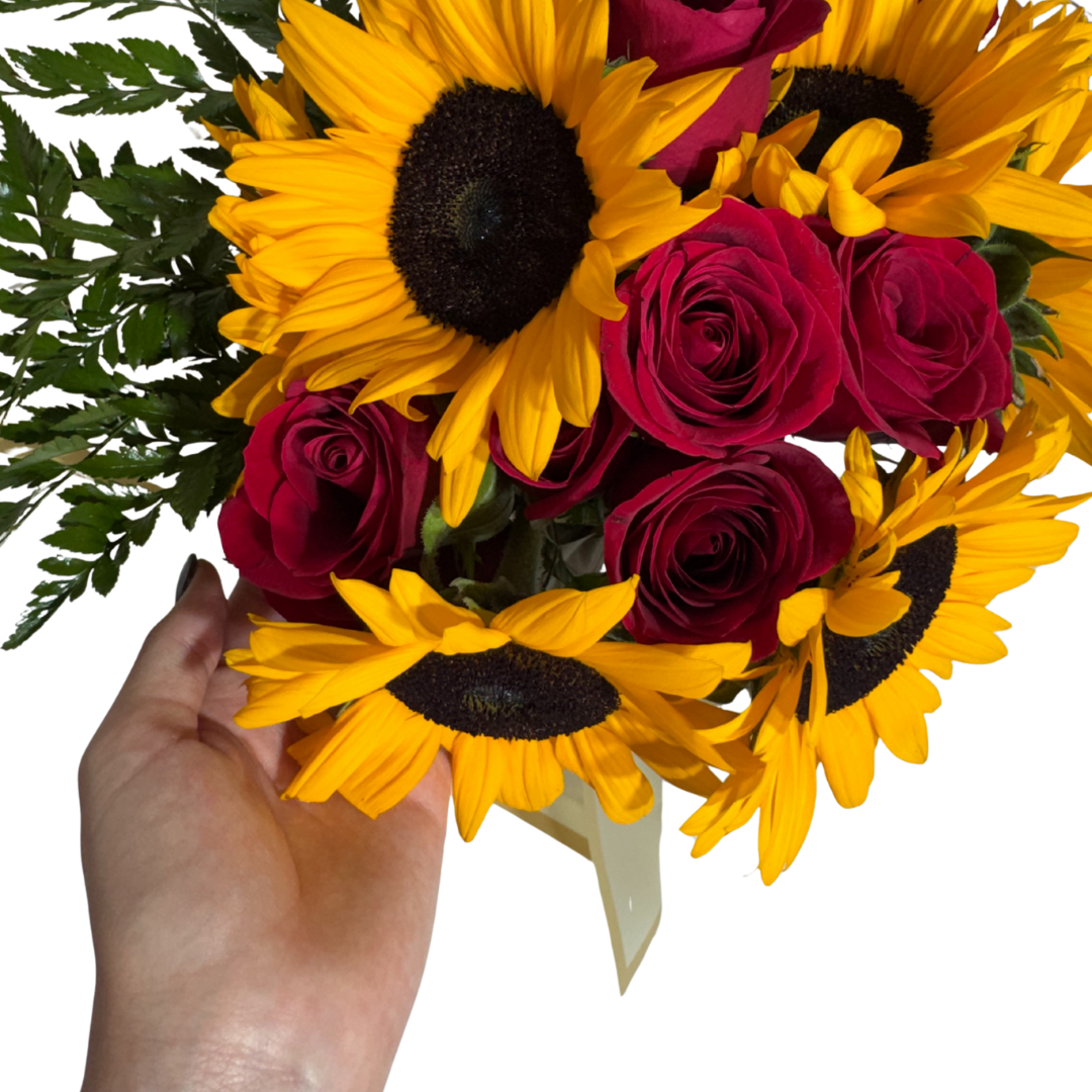 Ramo de Girasoles y Rosas Rojas