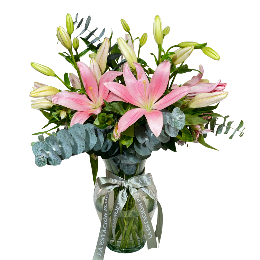 Lilis Rosas con Astromelias y Follaje en Florero