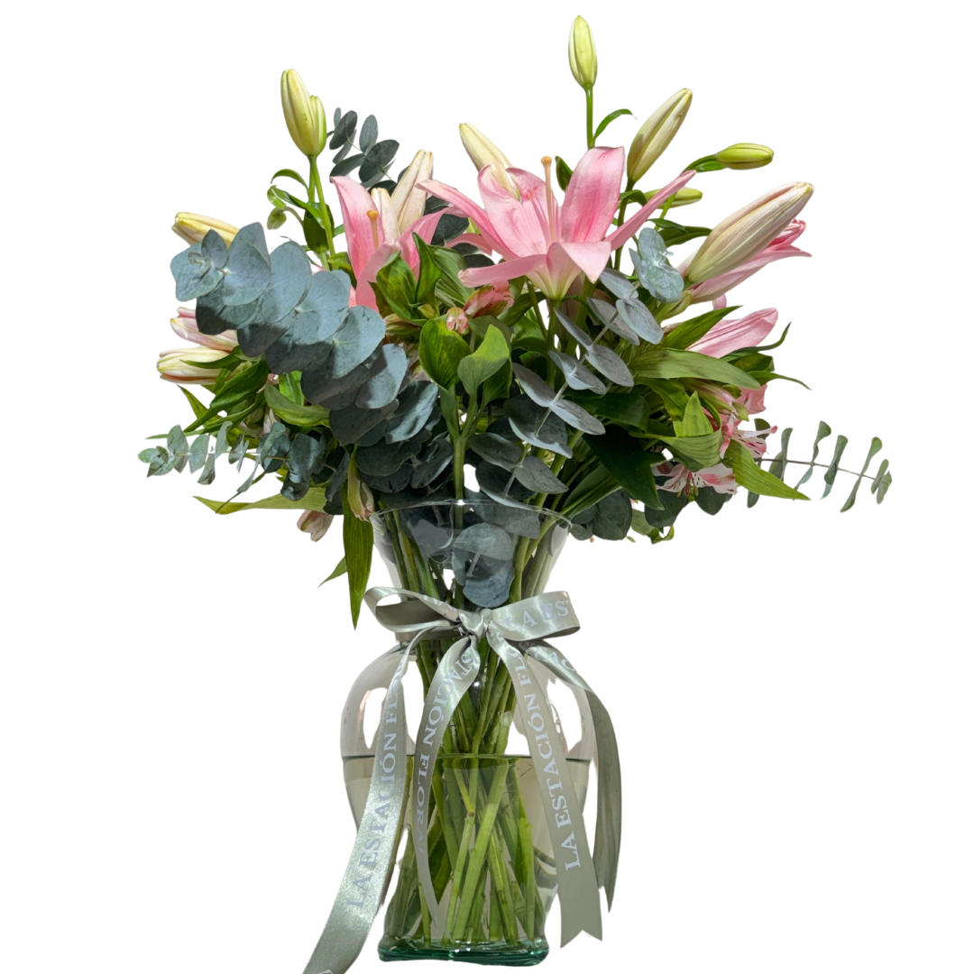 Lilis Rosas con Astromelias y Follaje en Florero